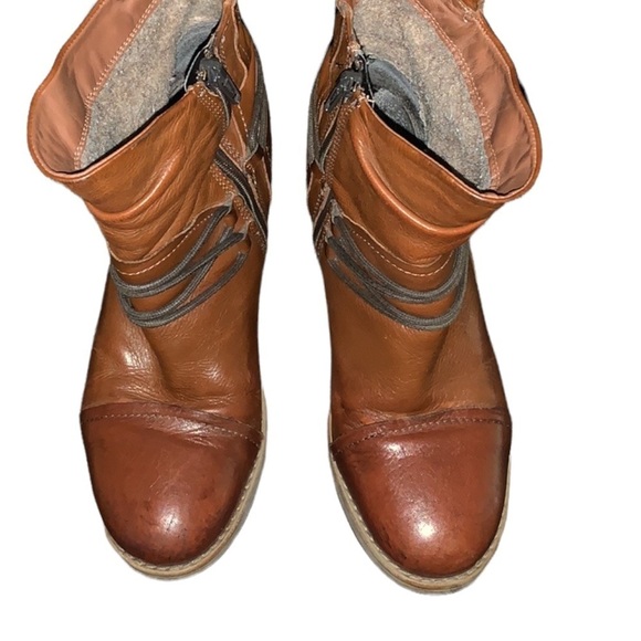 Clarks Leather Ankle Boots Low Heel Round Toe Chestnut Brown Womens Size 7.5M - Picture 15 of 16